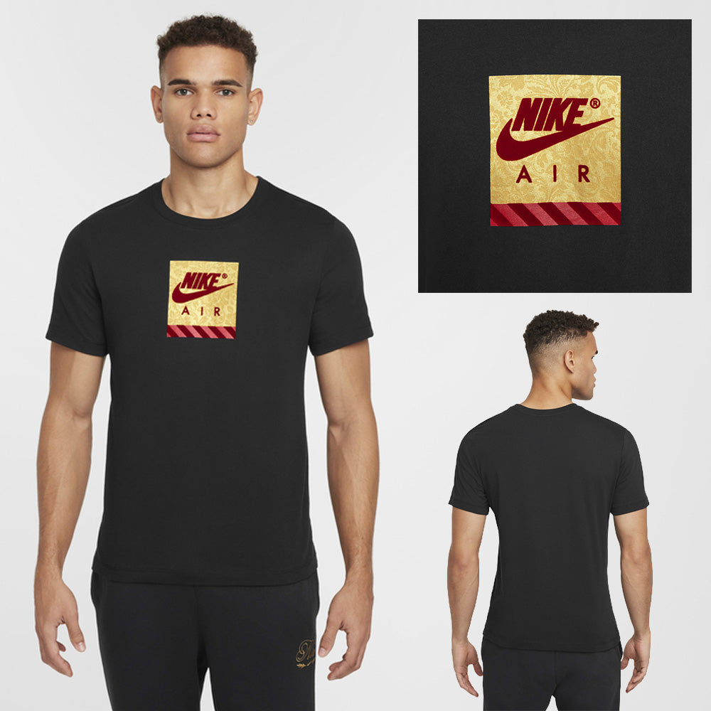 CAMISETA - SPORTSWEAR - NEGRO/LETRA ROJA - NIKE